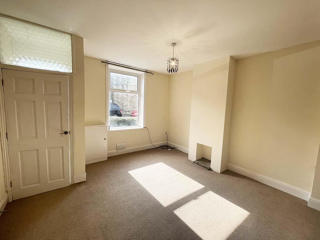 2 bedroom end terrace house SSTC in Barnoldswick - IMG_6055.jpg
